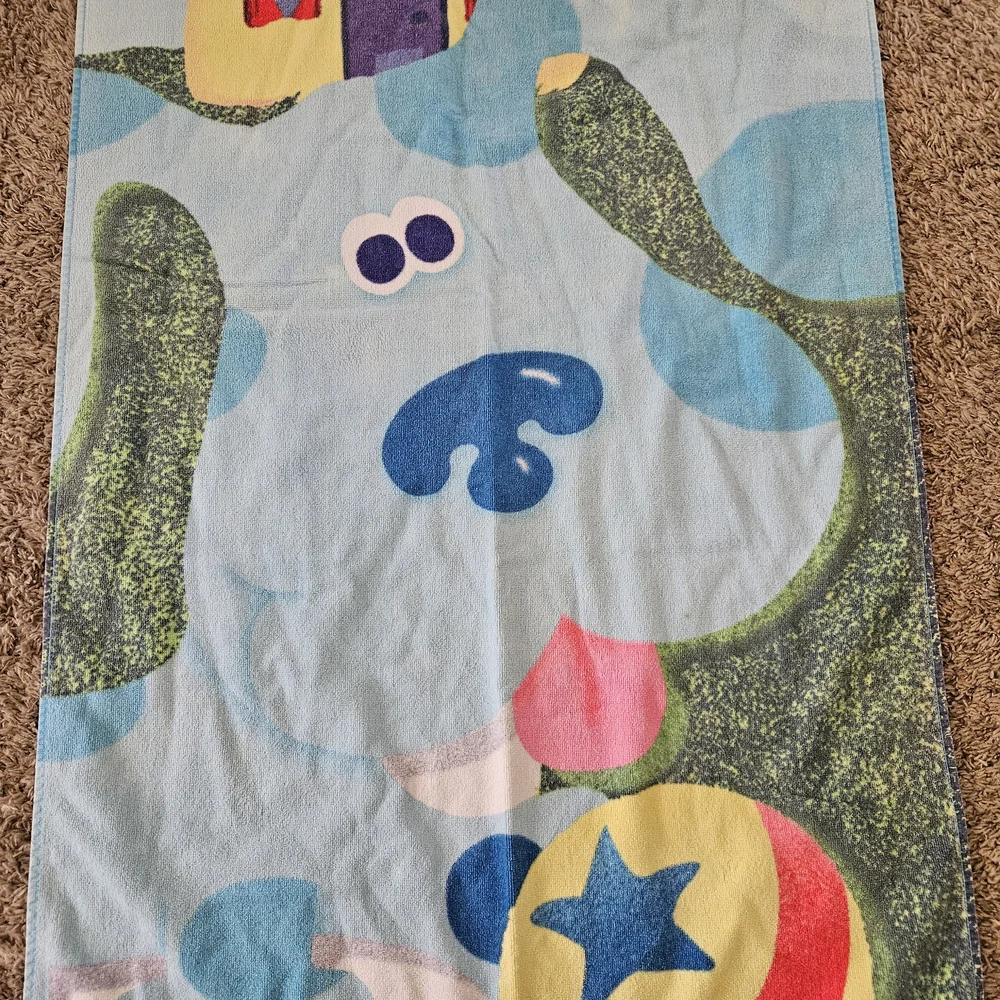 Blues Clues Backyard Kids' Beach Towel with Playful Dog & Ball 1999 Vintage